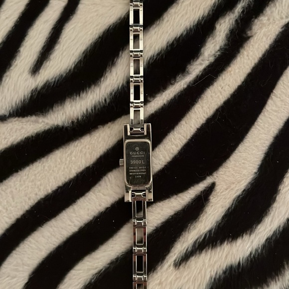 Gucci 3900L watch with light blue face - Picture 4 of 6